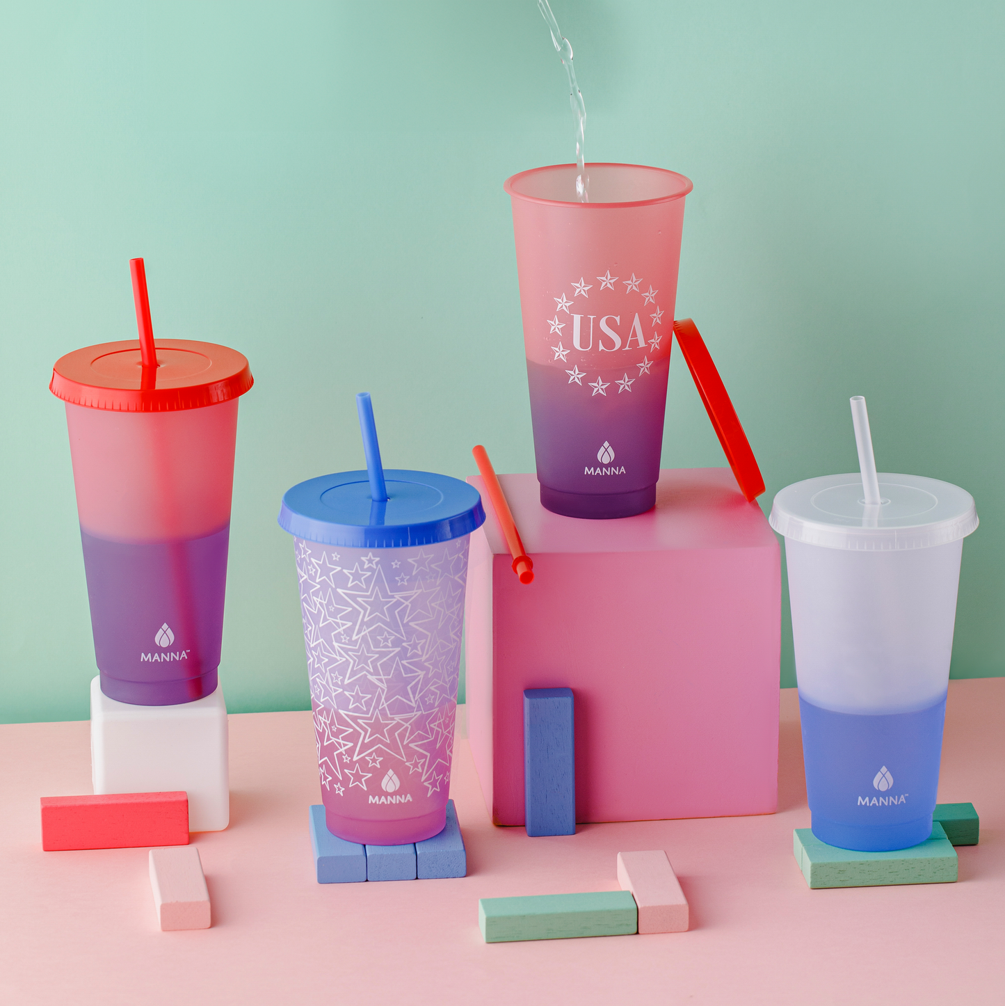 4pk-24-oz-patriotic-color-changing-cups-m0 156A0971-_1.png